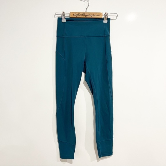 Lululemon In Movement Tight 25" *Everlux in Bermuda Teal - Picture 5 of 10